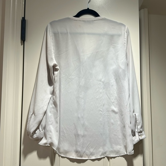 Express White Button-Up Size Small Blouse - Picture 2 of 6